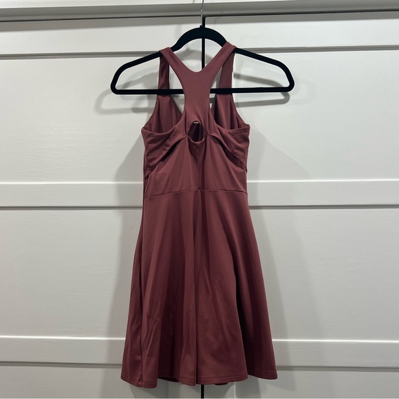 girlfriend collective Lola V-Neck Exercise Dress - Picture 2 of 5